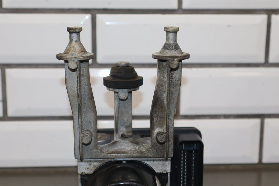 2008-2010 Dodge Challenger ABS Brake Unit OEM
