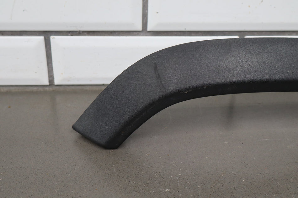 2003-2009 Hummer H2 - Left Front Hood Flare Moulding 15200466
