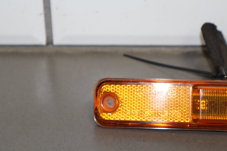 2003-2009 Hummer H2 Front Amber LED Side Marker Light/Lamp Fits Right or Left