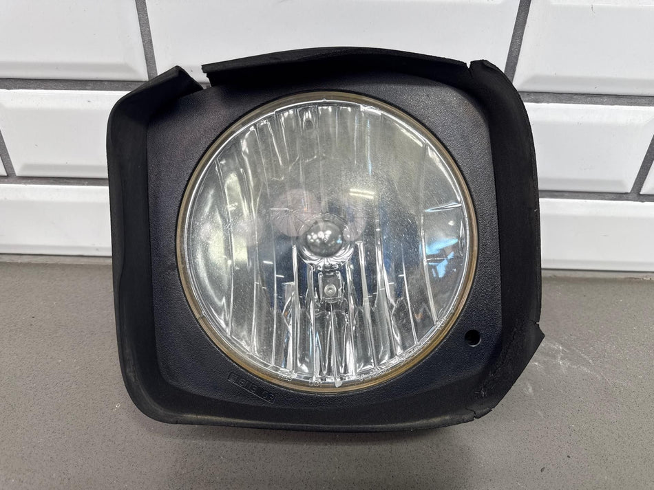 2003-2009 Hummer H2 Left Headlamp W/ Amber Marker Lamp 20821229
