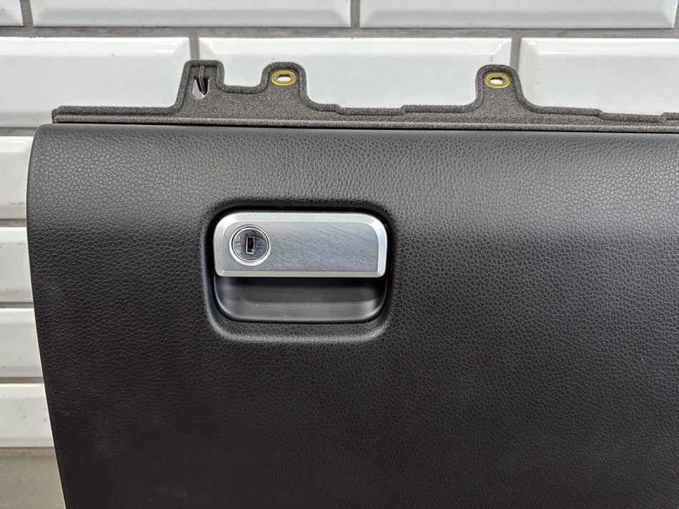 2011 Porsche Cayenne Glove Box Black MA