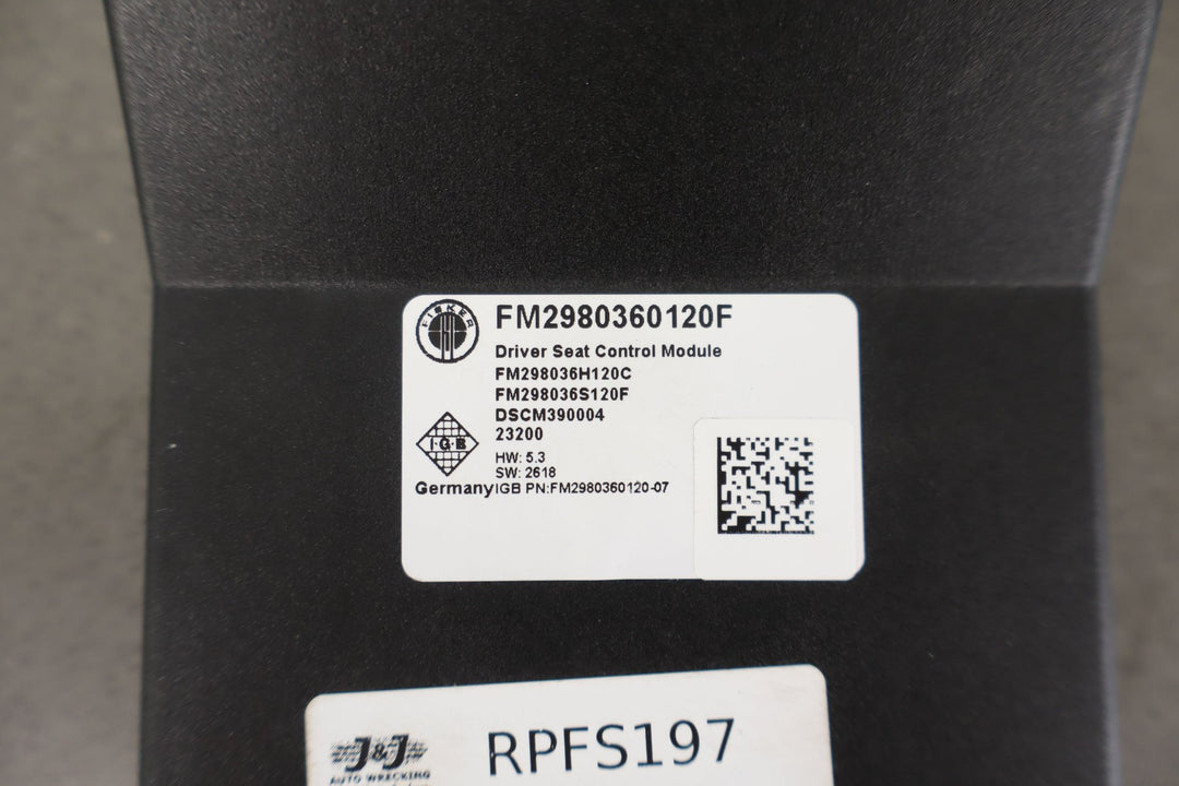 https://dvyuexp86pxrj.cloudfront.net/afb4b39b-4871-415e-a25a-a49131a4a926/033BB308-F786-491B-A07F-293E35DC007E/web_4baf8a56-2106-4e32-8f7c-7ba8ec970a5d.jpg