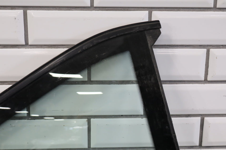 88-96 Pontiac Grand Prix Coupe Right Quarter Glass Sail