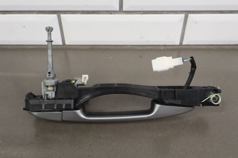 2017 Fiat 124 Spider- Left Front Door Handle