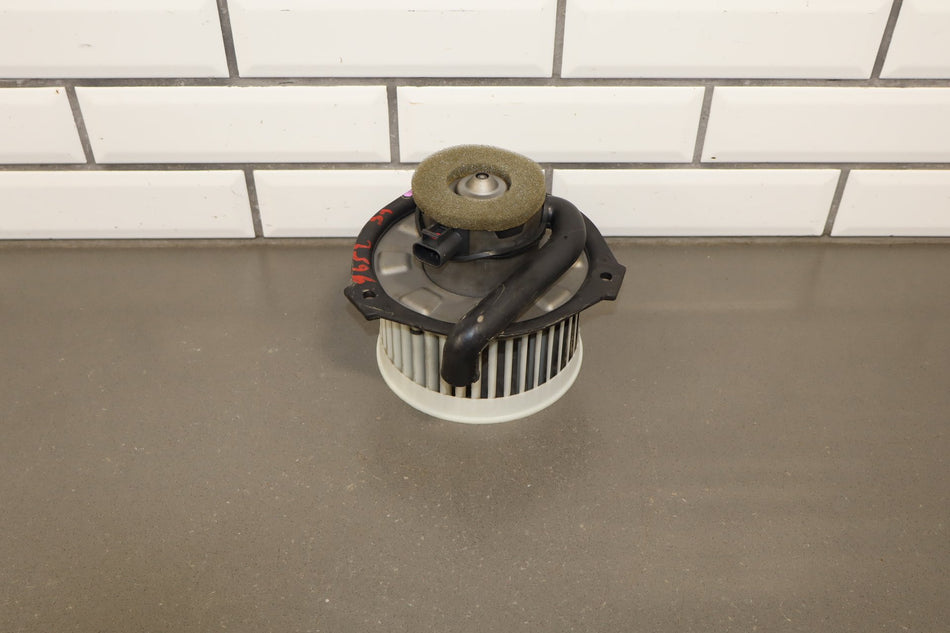 2000-2002 Chevrolet Corvette Blower Motor 19179473 OEM