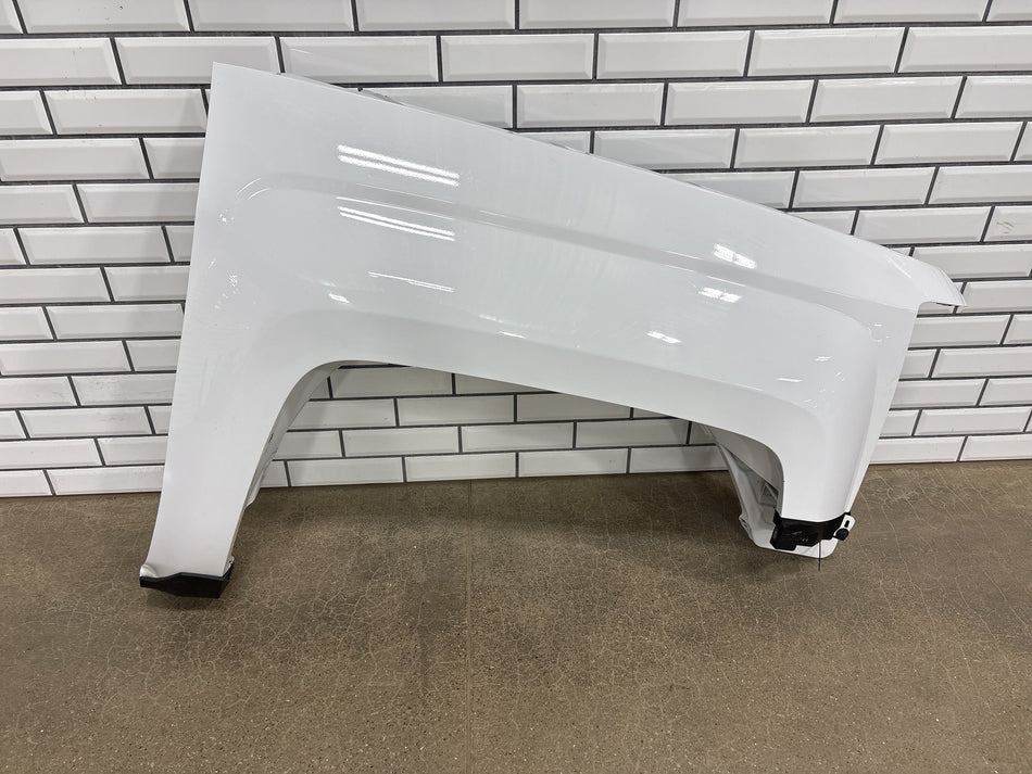15-19 Chevy Silverado 2500HD 3500HD Right Fender Olympic White (GAZ) OEM