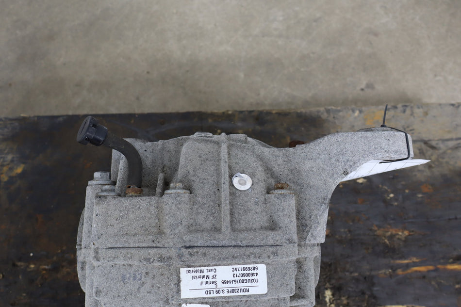 2015-23 Dodge Challenger RWD 3.09 Rear Differential Carrier