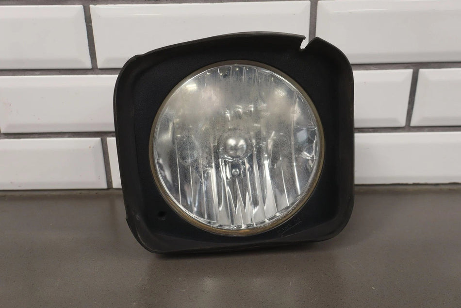 2003-2009 Hummer H2 Right Headlamp W/ Amber Marker 15269179