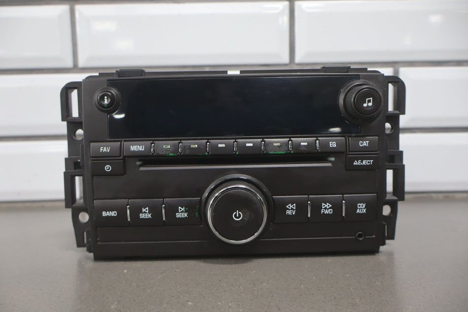 2010-2013 Chevrolet Suburban Radio 20968152 OEM