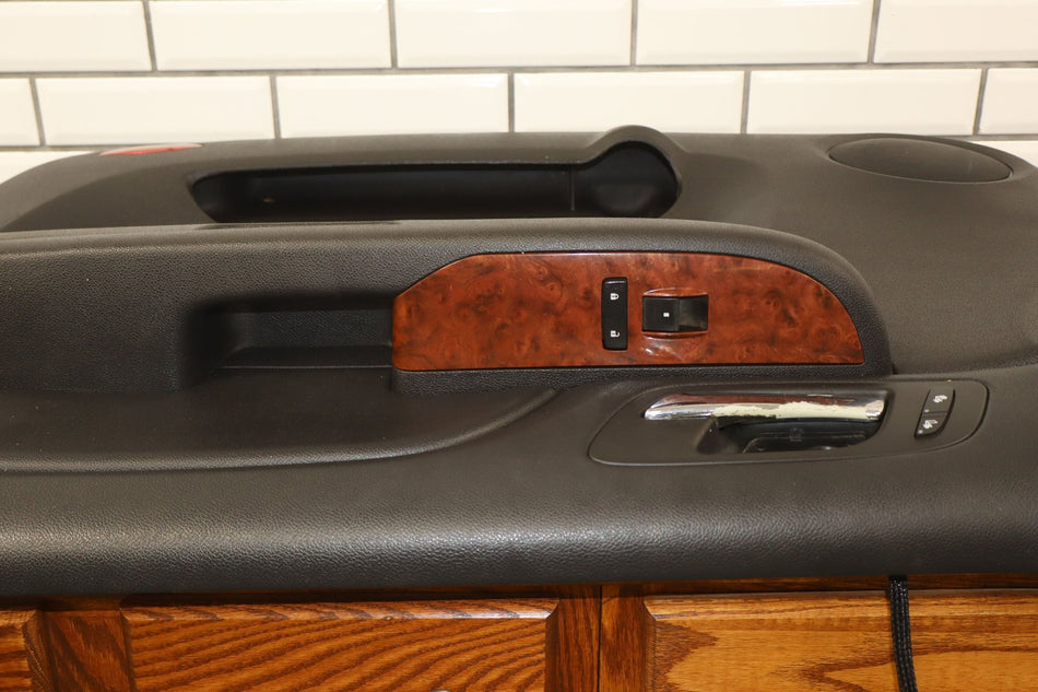 2008 Chevrolet Suburban 1500 Right Front Door Trim Panel Black 193