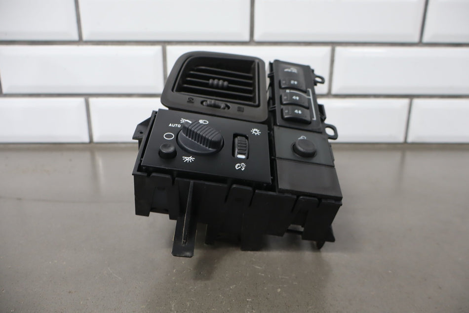 2005 Chevrolet Silverado Headlight Switch OEM