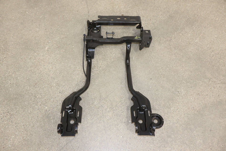 2005 Hummer H2- Front Seat Track