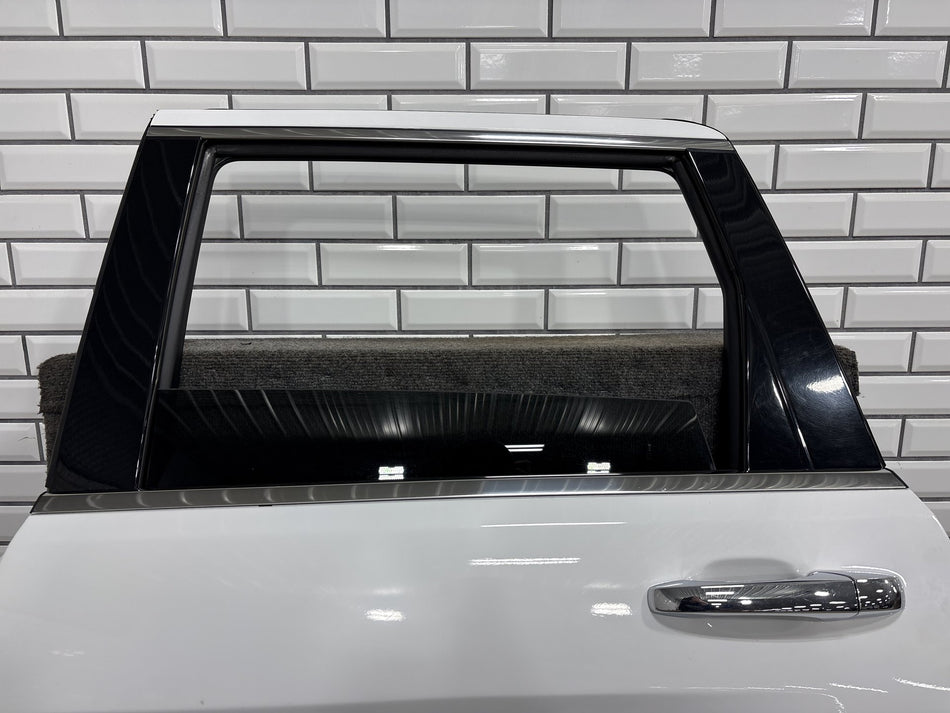 2012-2022 Jeep Grand Cherokee Left Rear Door Bright White ( PW7 )