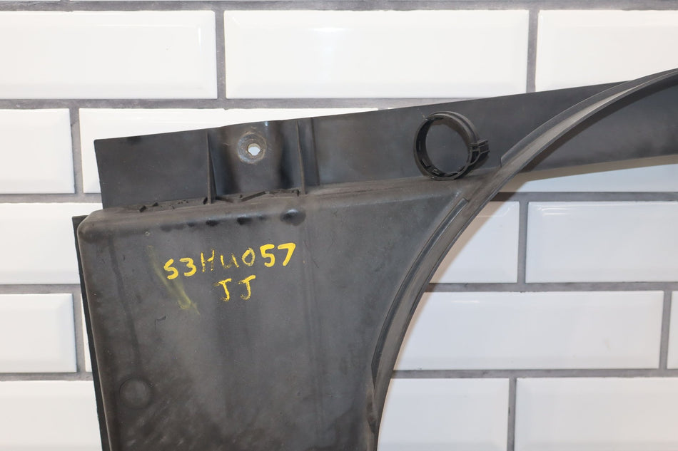 2003-2007 Hummer H2 Fan Shroud 15183154