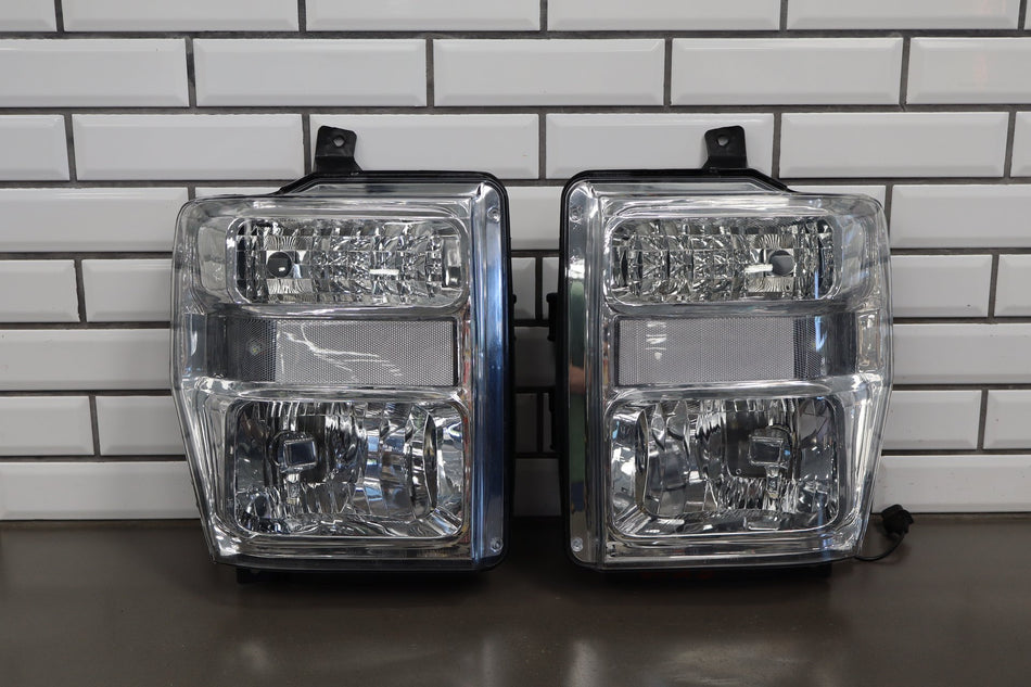 2008-2010 Ford F-250 Super Duty Headlamp Set Pair Left/Right Aftermarket