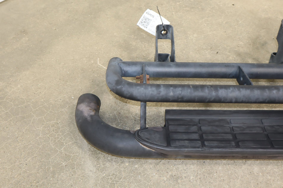 2003-2009 Hummer H2 Passenger Rock Rail Running Board- OEM