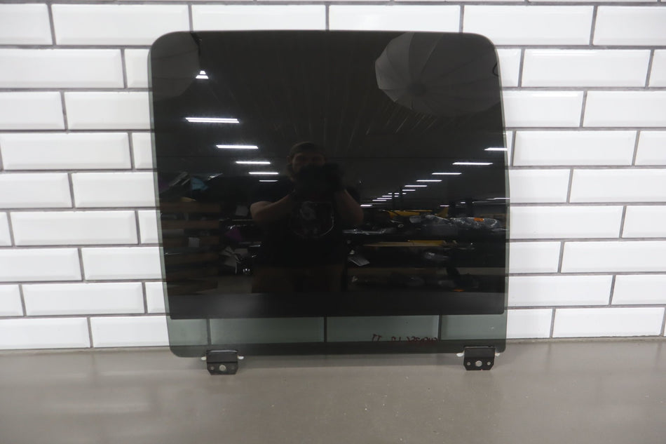 2004 Ford F-250 Super Duty- Left Rear Door Window