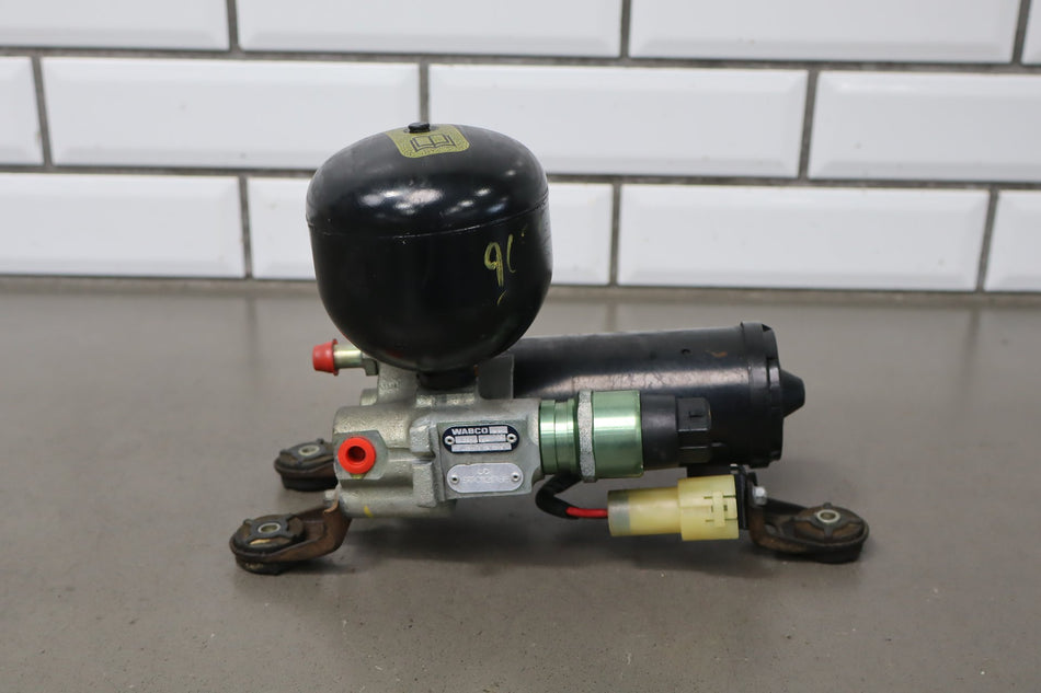 1994-2002 Land Rover Range Rover ABS Brake Unit OEM