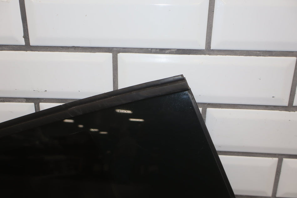 2015-2017 Ford Mustang Right Quarter Window OEM