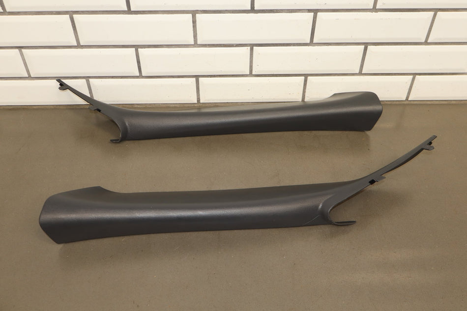 99-02 Chevy GMC Silverado Sierra SUV GMT800 A Pillar Trims Graphite