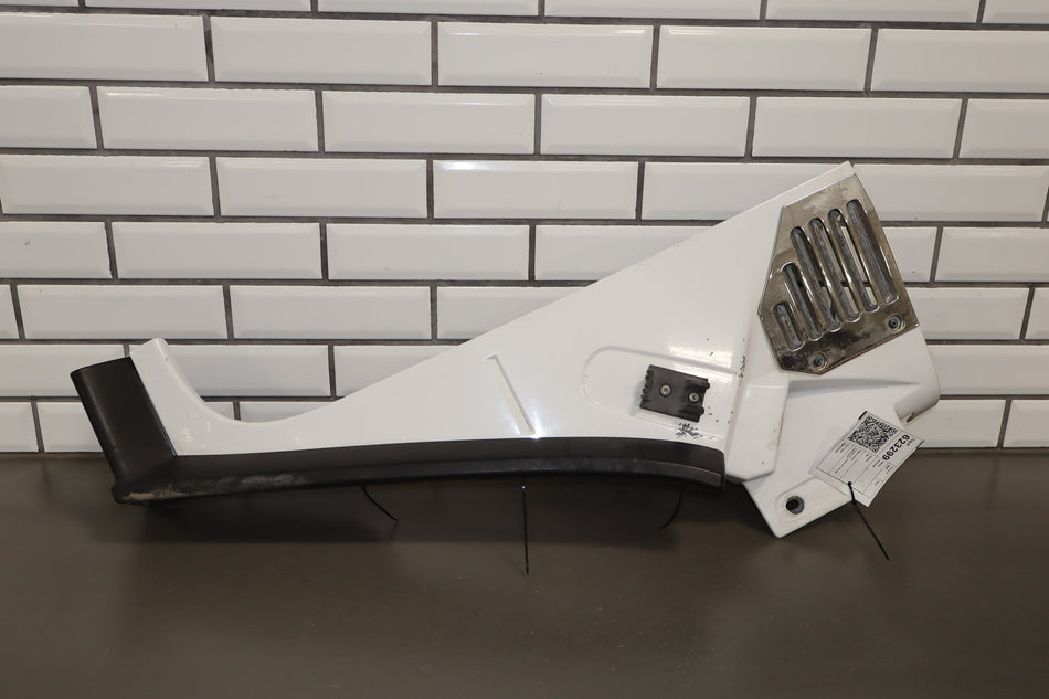 2003-2009 Hummer H2 Right Fender Olympic White 50