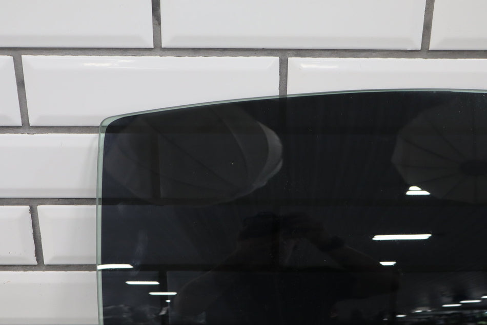 1997-2004 Chevrolet Corvette C5 Right Psssenger Door Window 10403189