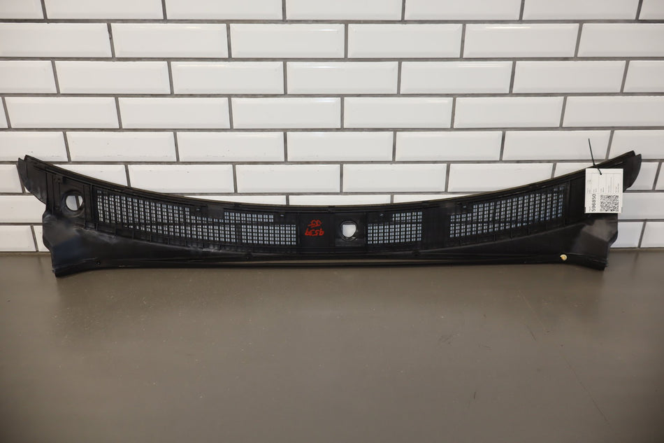 1998 Toyota 4Runner N180- Cowl Vent Panel
