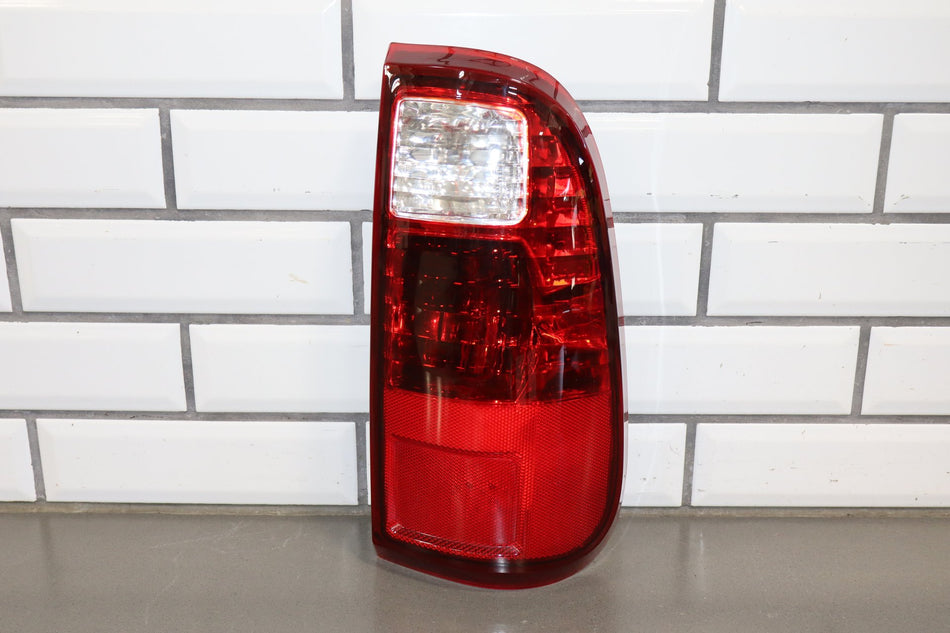 2008-2016 Ford F-250 Super Duty Right Tail Light BC3Z13404A OEM