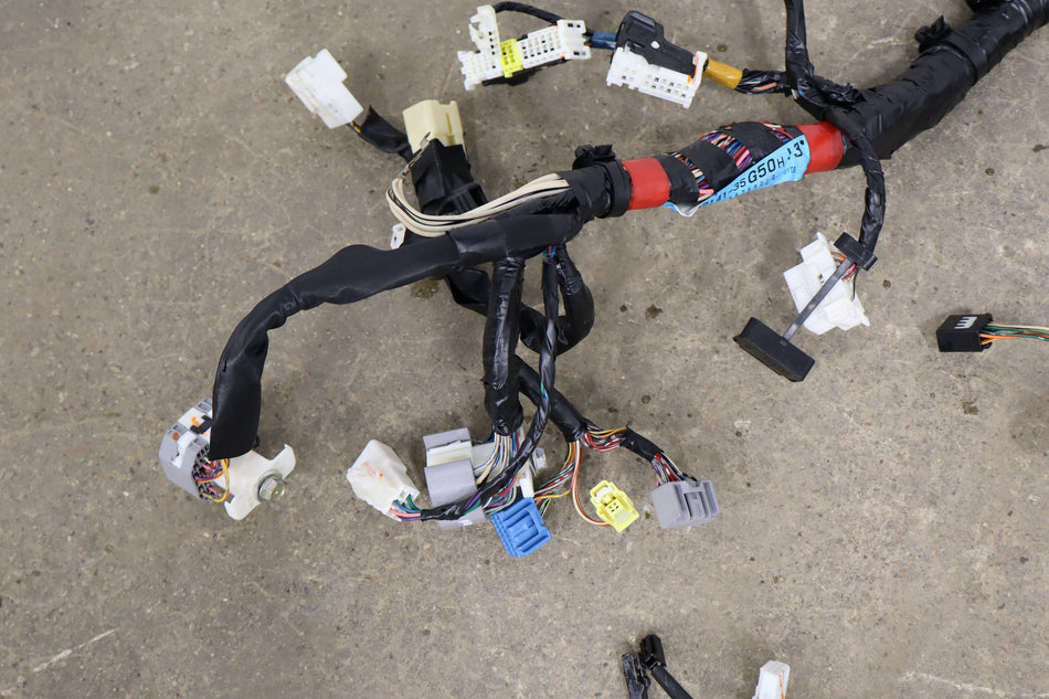 2007-2014 Toyota FJ Cruiser 4x2 Dash Wiring Harness OEM