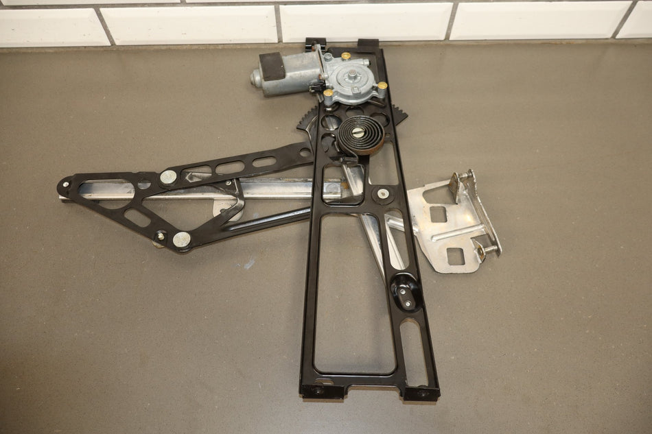 1986-1996 Chevrolet Corvette C4 - Left Front Door Regulator PN: 22063224