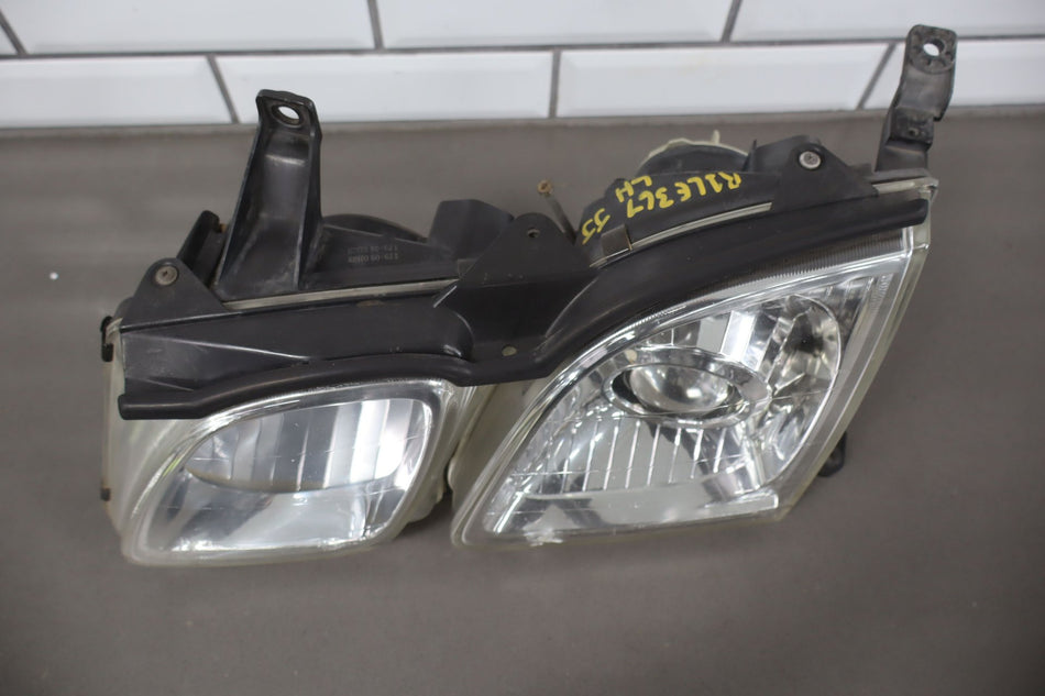 1998-2002 Lexus LX470 Glass Left Headlamp 8115060802