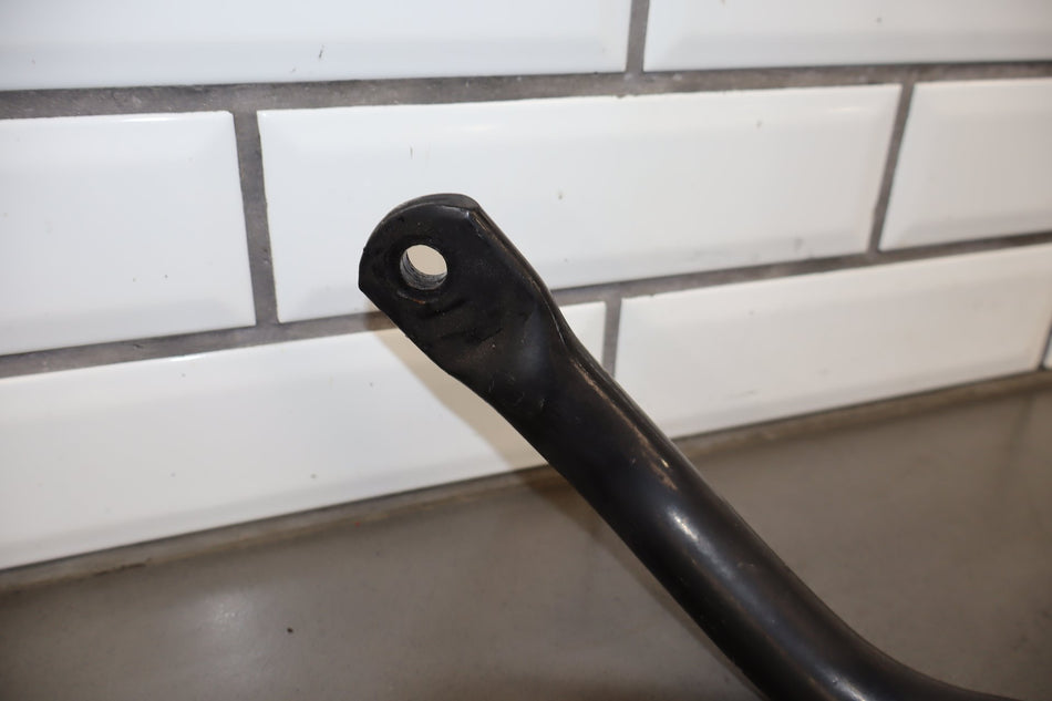 2005-2013 Chevrolet Corvette Front Stabilizer Bar 25919501 OEM