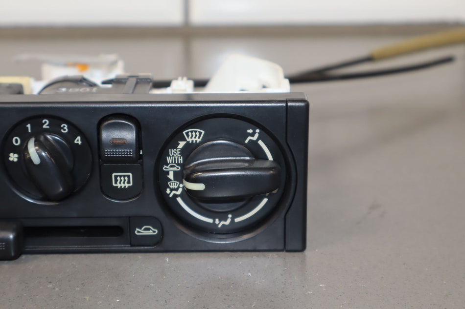 2003 Mazda MX-5 Miata- Heater/AC Controls