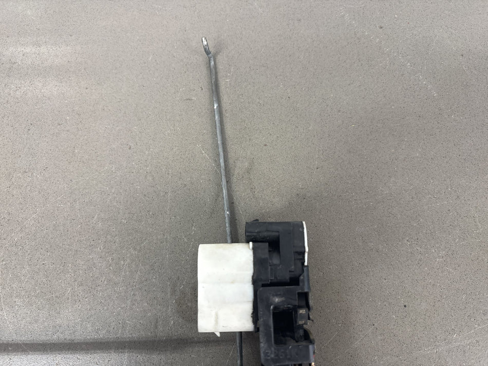 1997-2004 Chevrolet Corvette Right Front Door Latch OEM