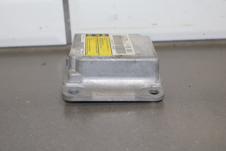 2000-2004 Chevrolet Corvette C5 Airbag Module 19244545
