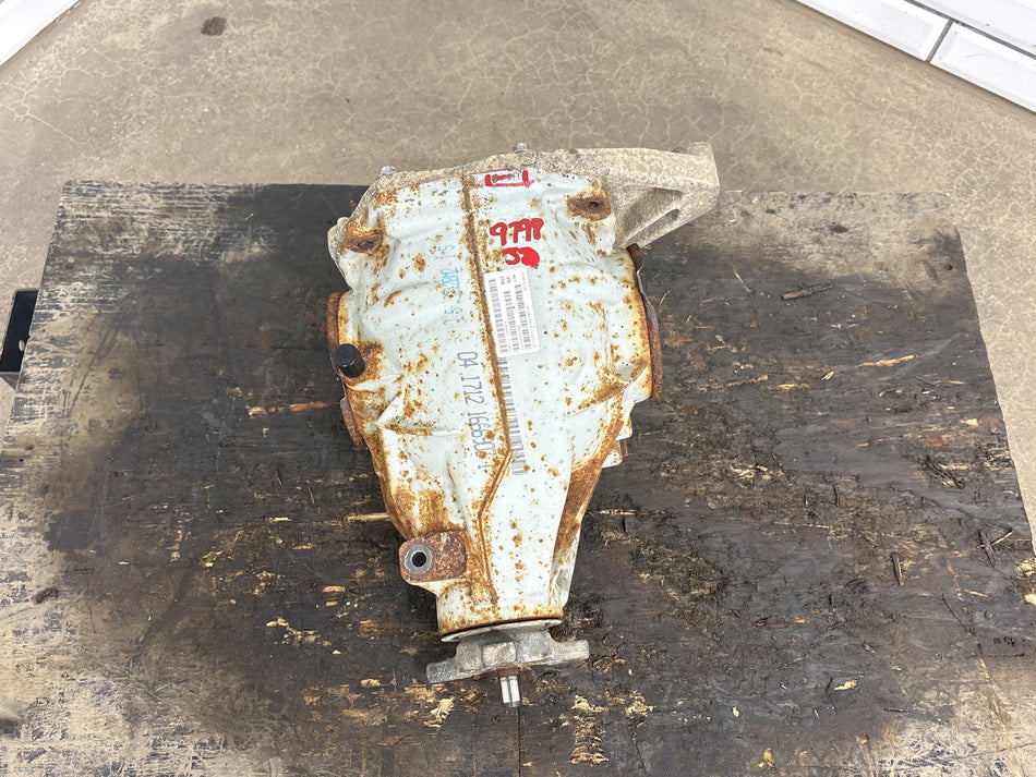 2011-2014 Dodge Challenger 5.7 Rear Differential Carrier Assembly OEM