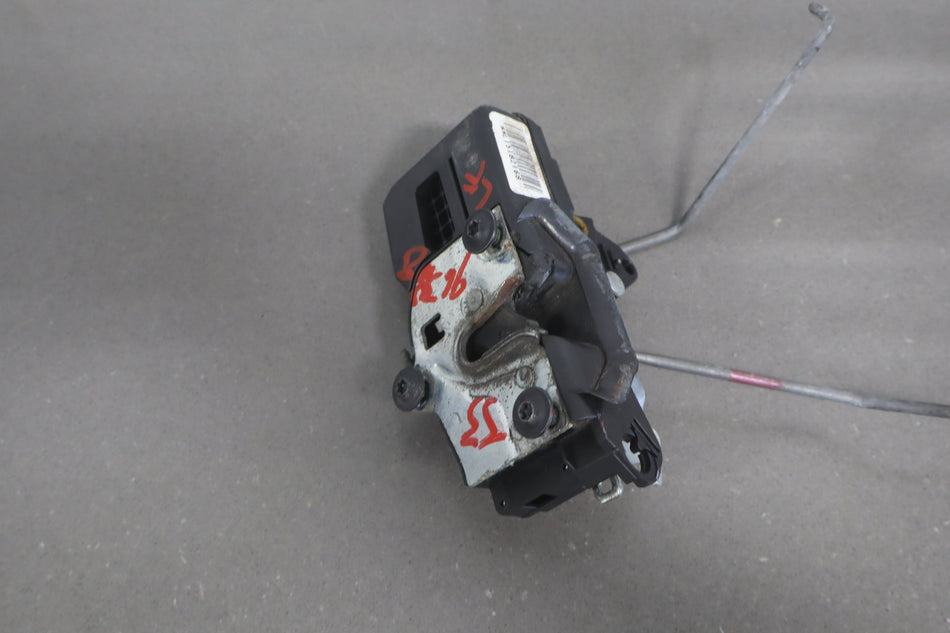 2003-2007 Hummer H2- Left Front Door Latch 15816392