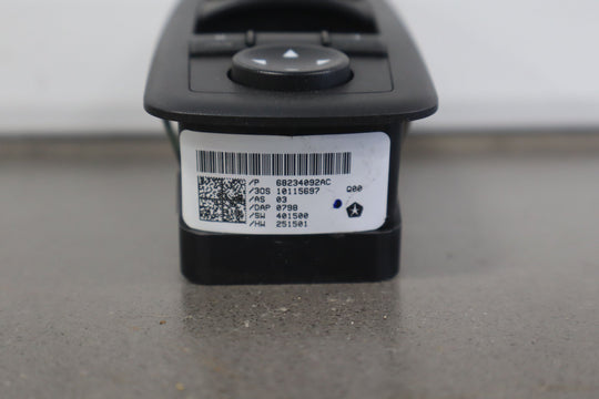 https://dvyuexp86pxrj.cloudfront.net/afb4b39b-4871-415e-a25a-a49131a4a926/541ACFB1-8BBB-42EE-A7E3-47EEBCEE71B7/web_54de15b8-3dfd-483d-97ea-2a99db03f93d.jpg
