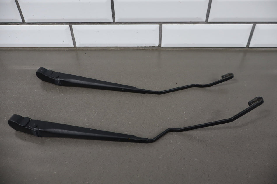 2003-2009 Hummer H2- Wiper Arm Pair