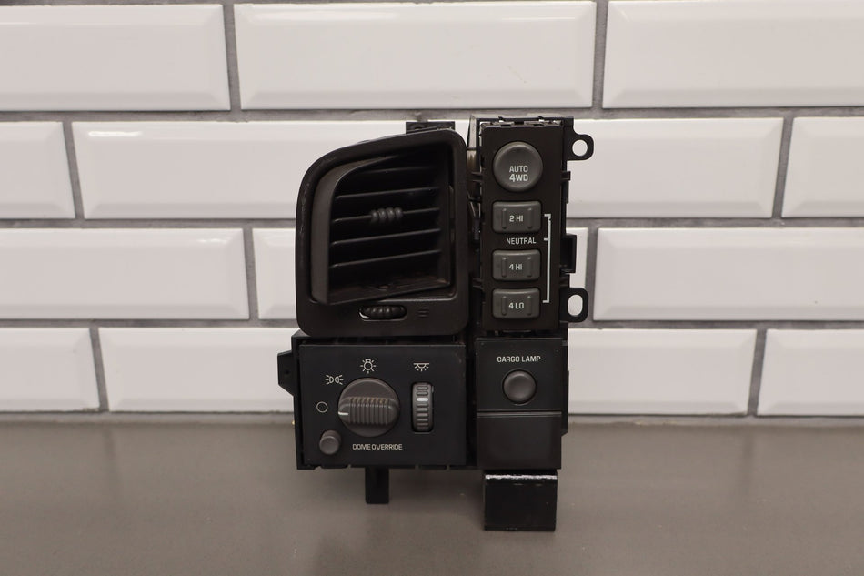 2002 GMC Sierra 1500- Headlight Switch