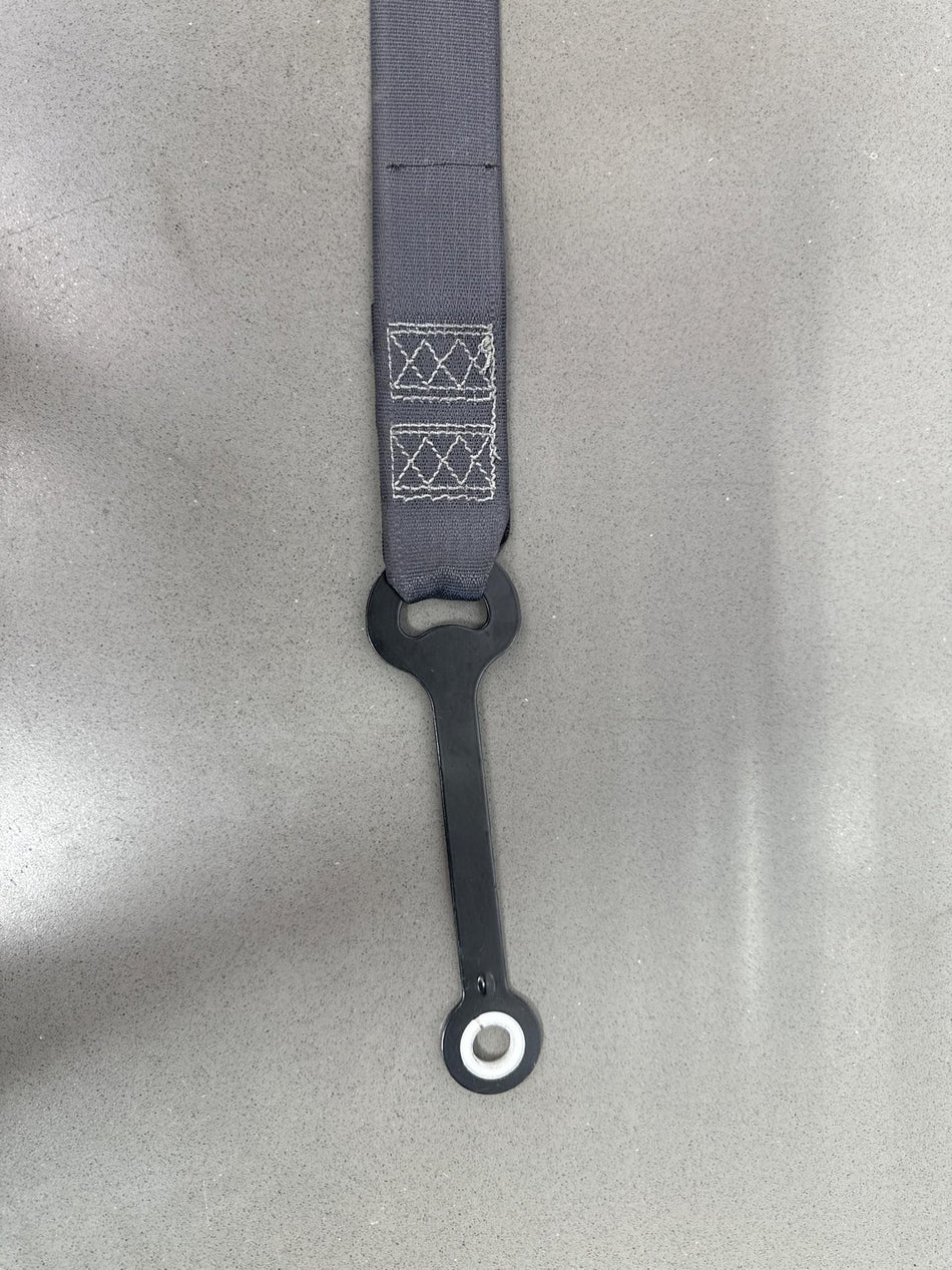 2006 Pontiac GTO- Front Seat Belt
