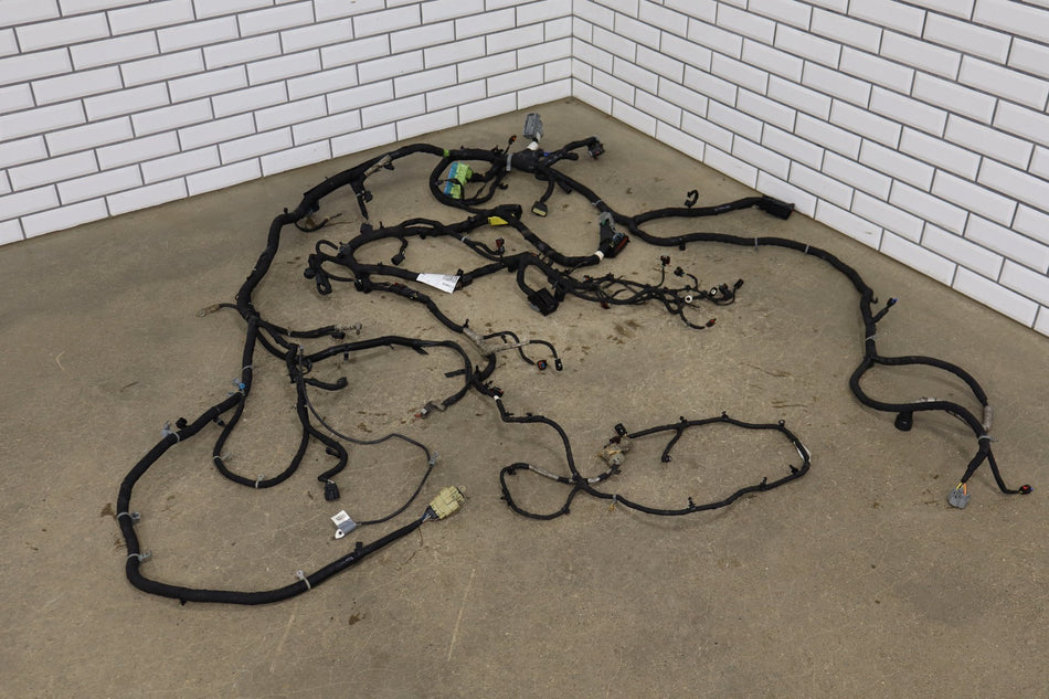 17-19 Chevy Silverado GMC Sierra 2500HD 3500HD 6.6 L5P Engine Wiring Harness