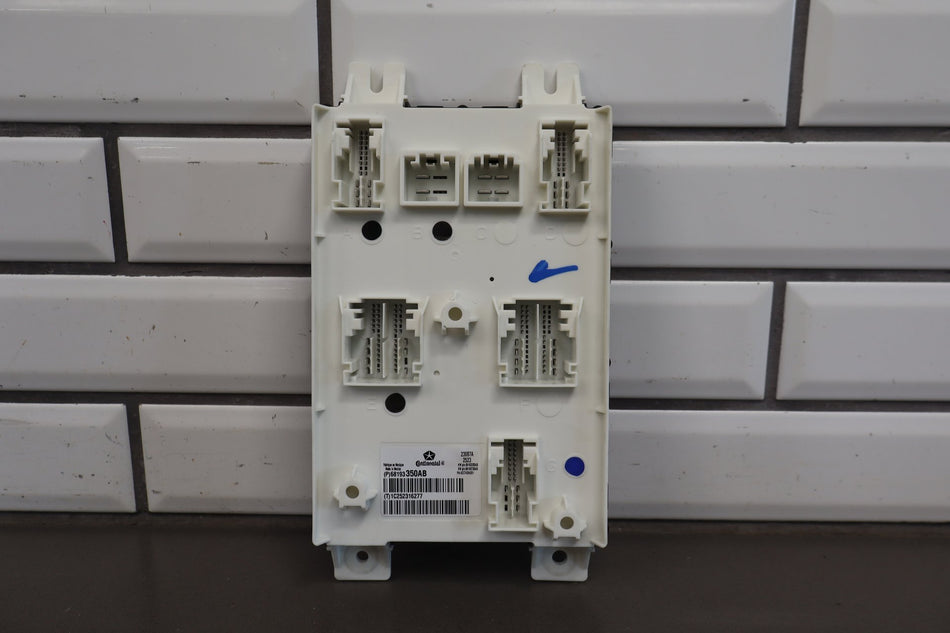 14-16 Jeep Grand Cherokee WK2 Body Control Module BCM