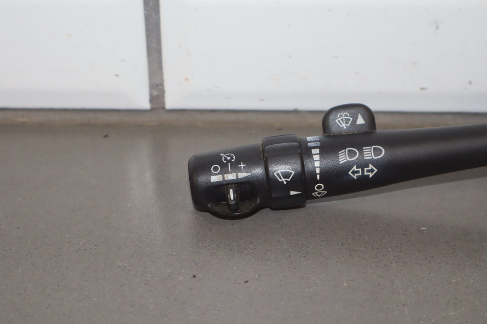 2003-2006 Chevrolet SSR Combination Turn Signal Wiper Switch OEM