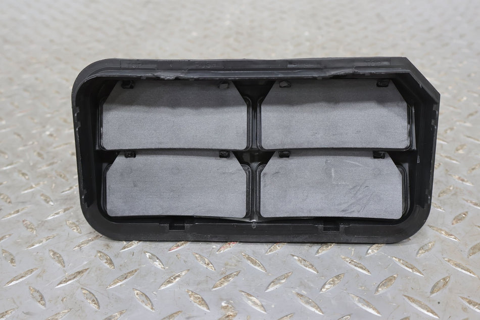 2018 GMC Terrain- LH Quarter Air Pressure Vent Trim