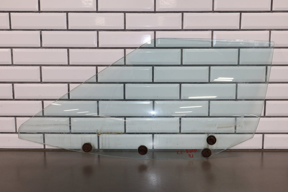 1984-1990 Chevrolet Corvette Left Front Door Window 14094292 OEM