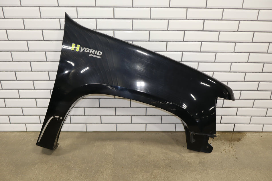 07-14 Chevy Tahoe Suburban Right Fender (Black 41) 22977476