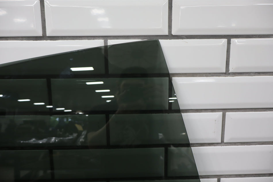 2020-2024 Tesla Model Y Right Rear Door Window OEM