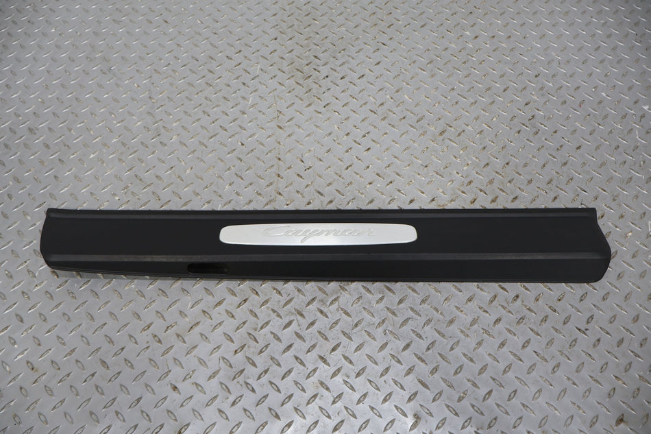 17-24 Porsche 718 Cayman Boxster Right Outer Sill Plate