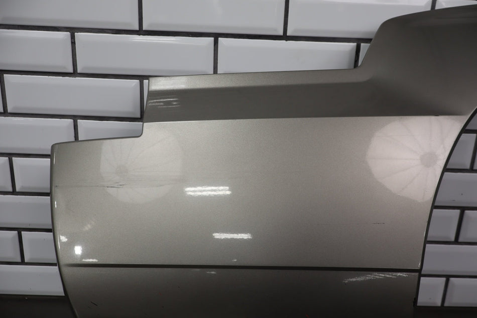 2002 Cadillac Escalade Luxury Right Rear Wheel Arch Moulding Pewter Metallic 11U